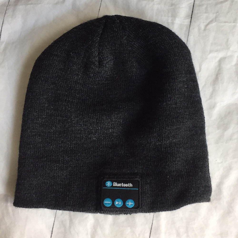 Wool beanie with Bluetooth earphones